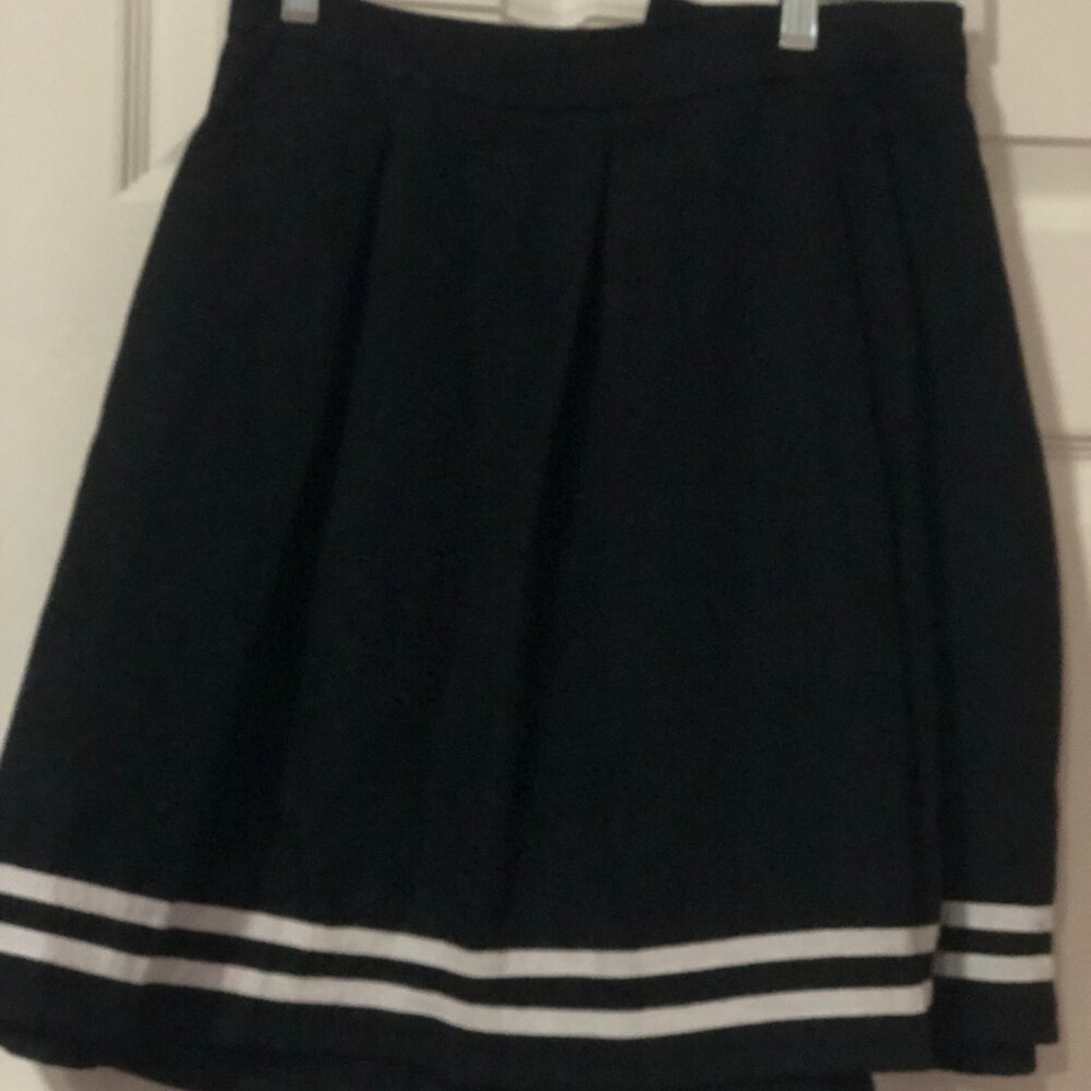 Hot Topic Black Emo Skater Skirt - Picture 1 of 3